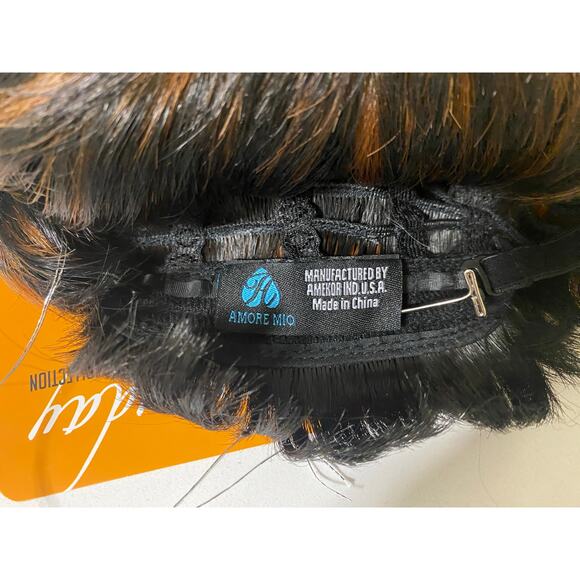 Off Black Copper Synthetic Boy Cut Pixie Everyday Wig FS1B/30 NWT - A959 - Picture 5 of 13